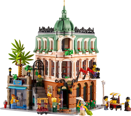 LEGO Icons 10297 Boutique Hotel