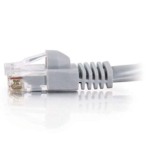 C2G Cat5e Booted Unshielded (UTP) Network Patch Cable - Patch cable - RJ-45 (M) to RJ-45 (M) - 50 cm - UTP - CAT 5e - molded, snagless, stranded - grey