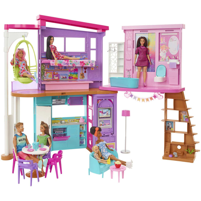 Barbie Vacation Malibu House 2022 // HCD50