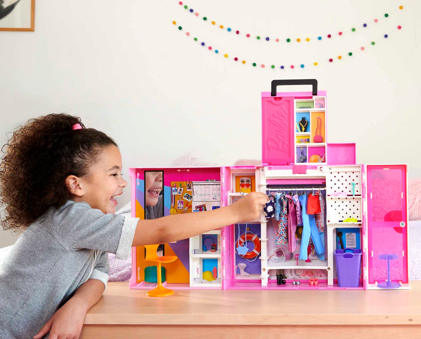 Barbie Dream Closet Playset 2022 // HBV28