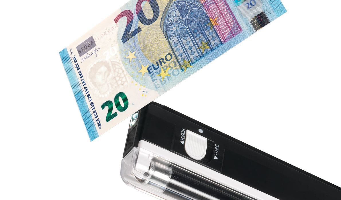 Best Value Safescan 40H - Portable UV counterfeit detector for the verification of banknotes