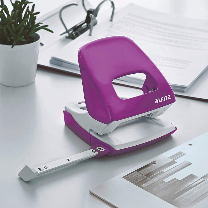 Best Value Leitz Hole Punch, 30 Sheets, Guide Bar with Format Markings, Metal, WOW Range, 50081062 - Purple